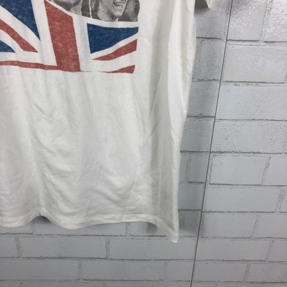 NEW Junk Food Beatles Graphic Concert Band Tee - Picture 5 of 8